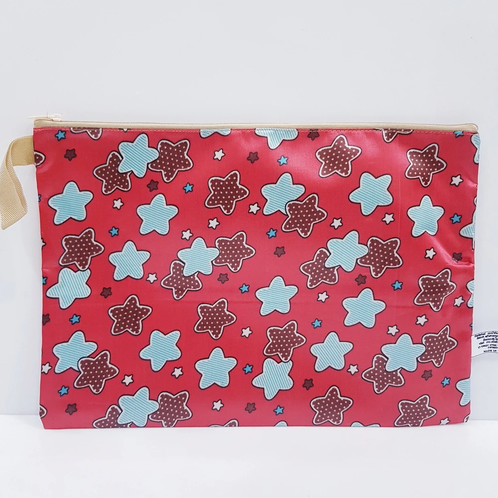 กระเป๋าใส่เอกสารผ้ามัน คละลาย A4 (5 โหลๆ ละ 174)