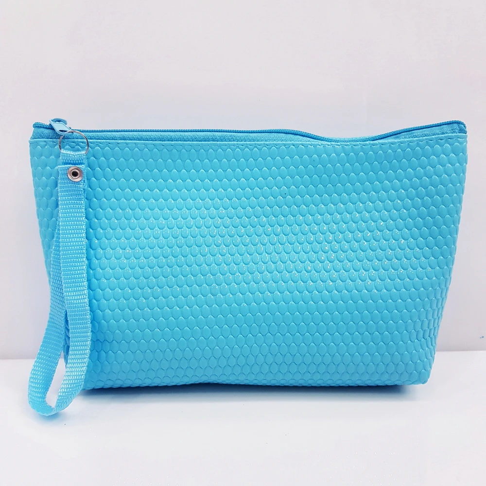 กระเป๋าใส่เครื่องสำอางค์ลายจุด คละสี (5 โหลๆ ละ 168)