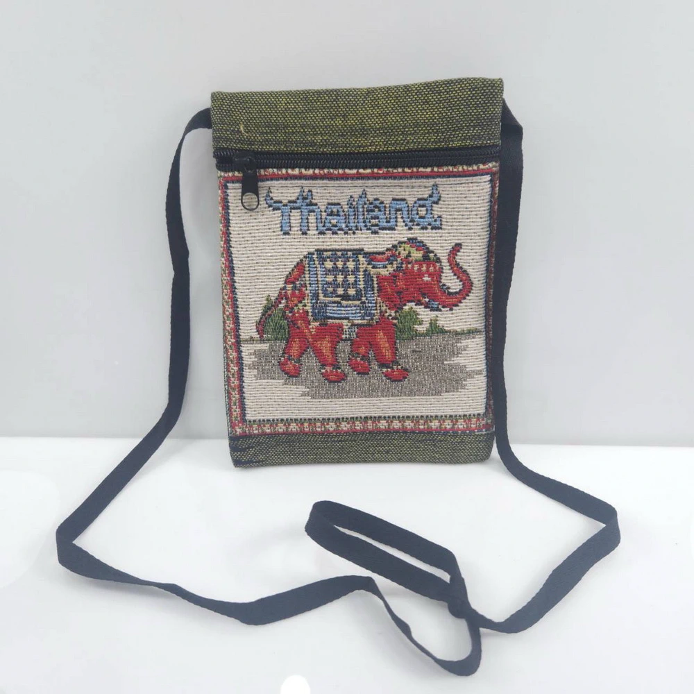 กระเป๋าทรงตั้งสะพายข้าง ลายช้าง