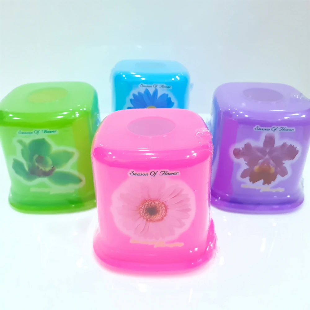 8520 กล่องทิชชู่เหลี่ยม ลายดอกไม้ ธารทิพย์ (12 โหลๆ ละ 185)