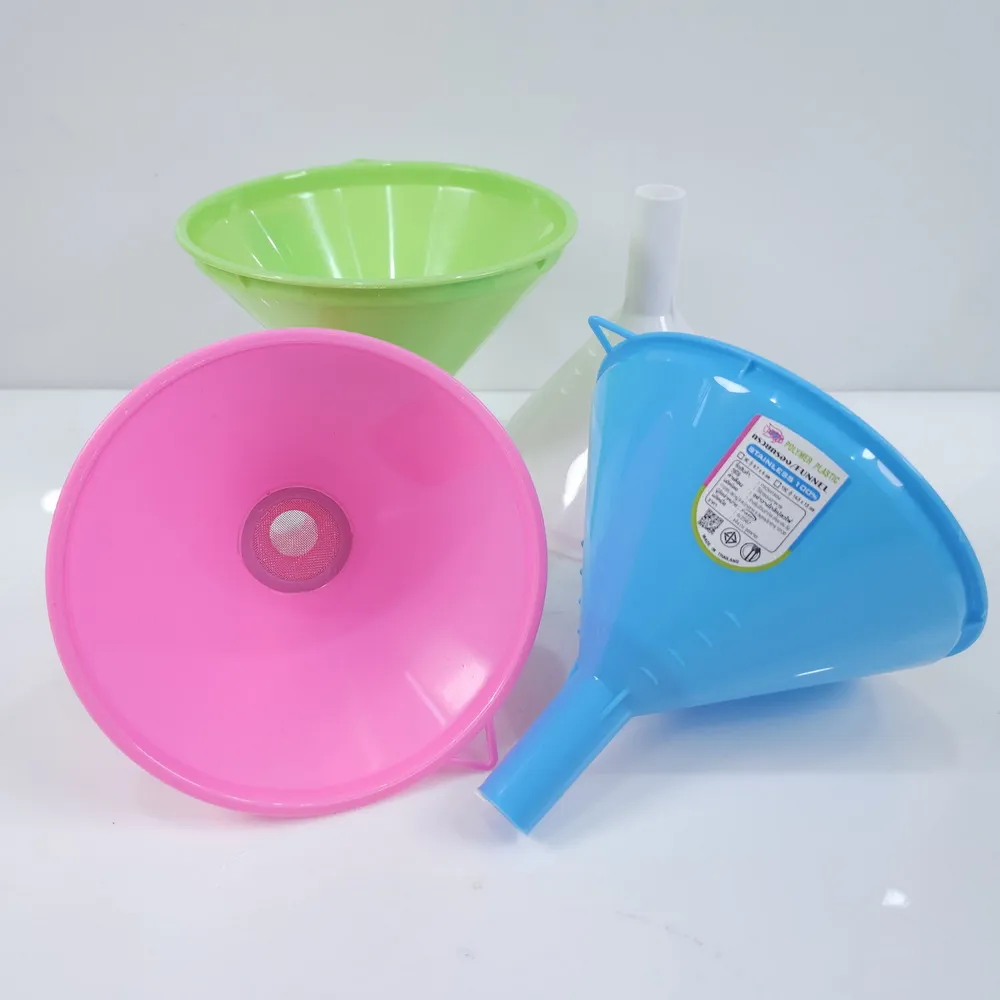 P15-1 กรวย+แผ่นกรอง 15 ซม. PMP (15 โหลๆ ละ 125)