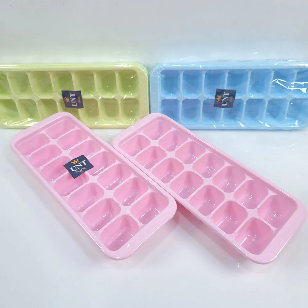 6709/1 ถาดน้ำแข็ง สีพาสเทล แพ็ค 2 ชิ้น คละสี